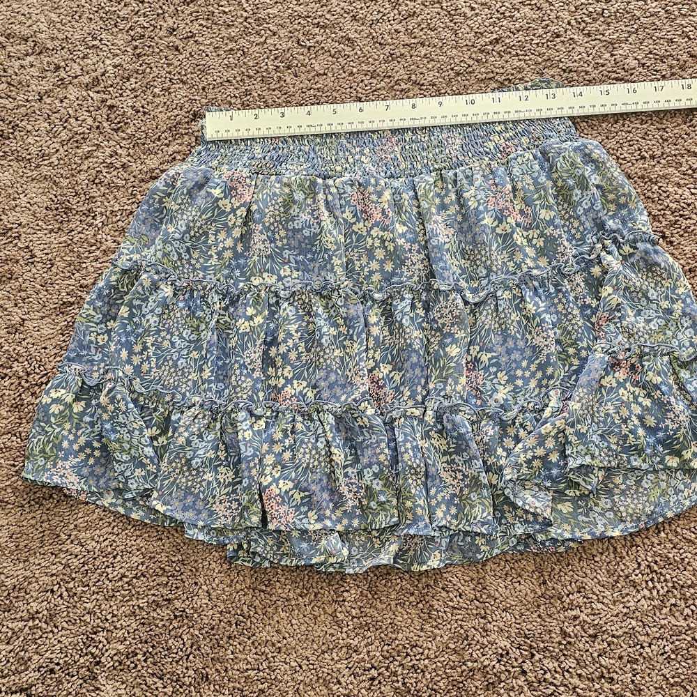 by & by Floral Ruffle Mini Skirt